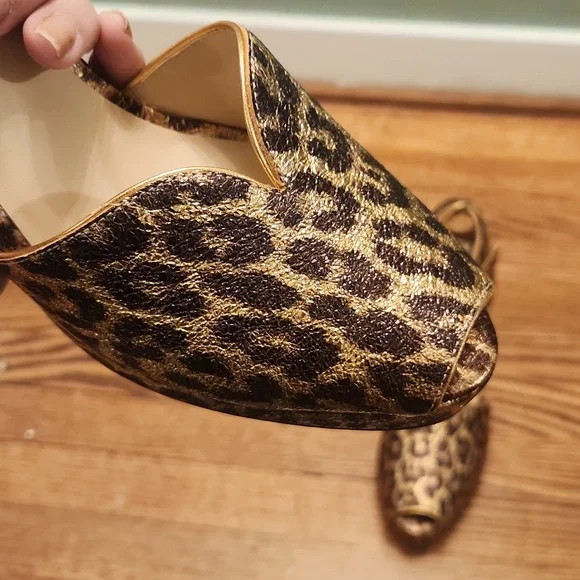 Kate Spade Metalic Copper Animal Print Block Heel Shoes NEW 9.5 - Picture 3 of 12